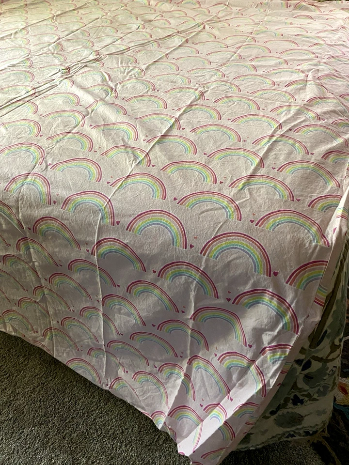 POTTERY BARN KIDS PINK W/ RAINBOWS & HEARTS ORGANIC COTTON DUVET COVER  ~ TWIN - Image 3 of 4