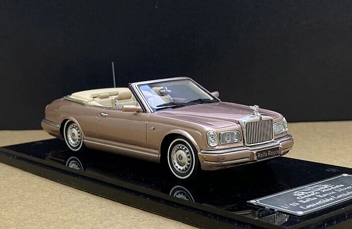 1:43 Rolls- Royce Silver Seraph Cabriolet CORNICHE (2000-2002