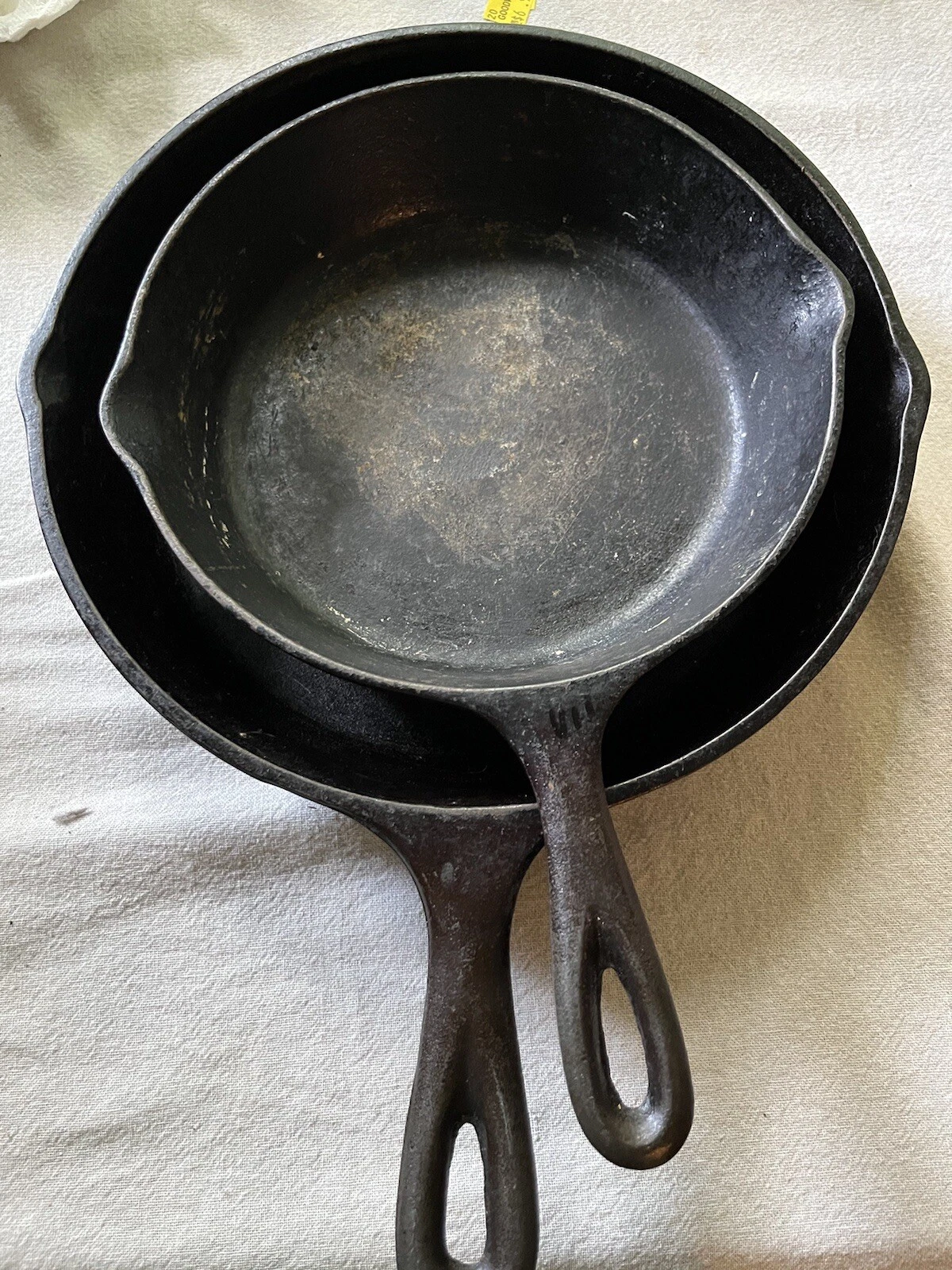 Vintage Set Of 2 Cast Iron Skillet 8" and 10"