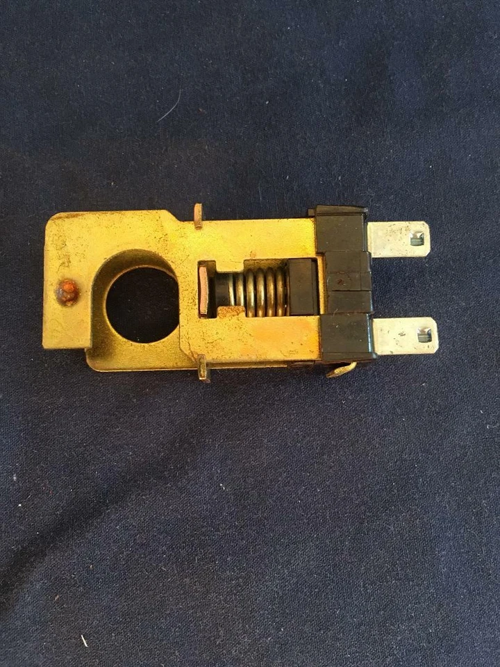 NOS 停车灯开关 AMC 吉普/美国汽车 — 第 2/4 张图片