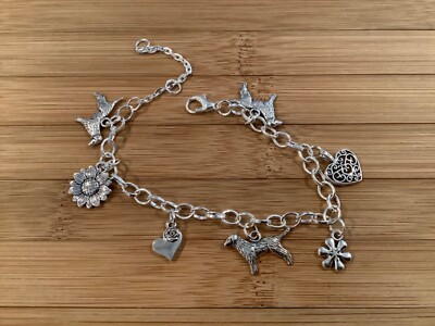 Pointer hunting dog breed Charm bracelet-with hearts and flowers