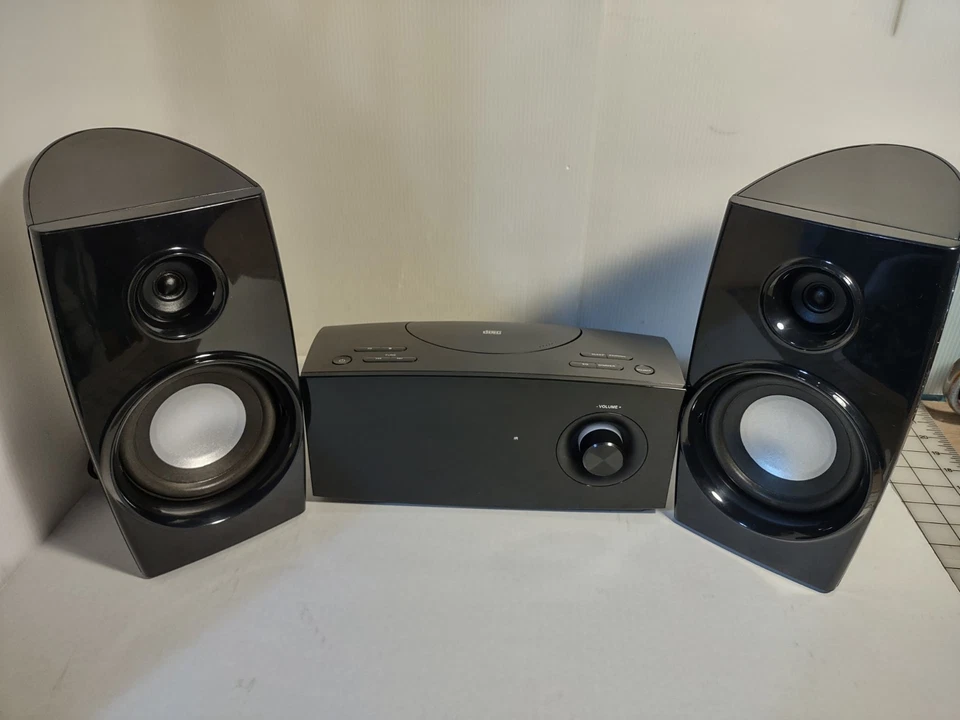 Blackweb Bluetooth Stereo System AM•FM Radio + CD Player+ 2 Speakers  - Image 2 of 4