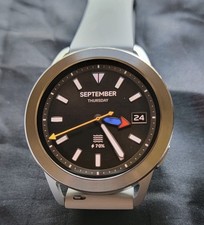 Xiaomi Watch S3 GPS Étanche ECG 48 mm dorée bracelet blanc + accessoires
