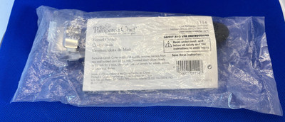 Pampered Chef Kernel Cutter #1114 with Protective Cover - New in the Package
