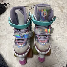 SULIFEEL Rainbow Light Up Quad Roller Skates Adjustable Kids Shoe Size 13c-3y