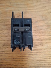 Siemens ITE Gould BQ2B100 2 Pole 100 Amp 120/240V Type QP Circuit Breaker -NOB