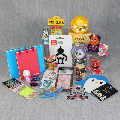 WACKY UNUSUAL Collectibles Figures Mixed Modern Lot Junk Drawer Toys Stuff 2010s