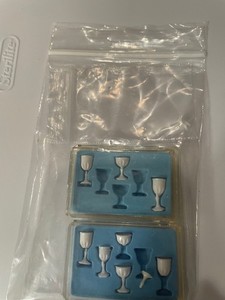 White goblets glasses Vintage New for miniature dollhouse possibly 1/2"