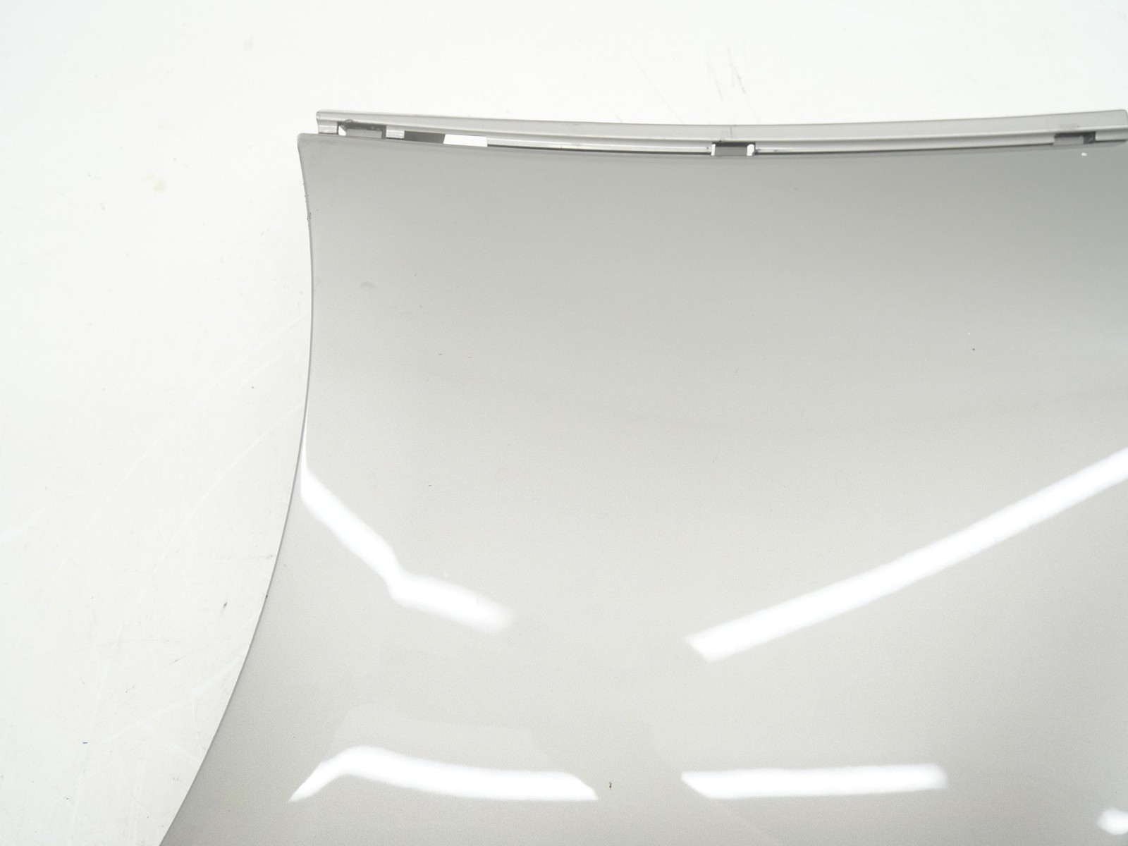 Used Rear Driver Lower Quarter Panel Trim Wing 2016-2021 McLaren 570S Silver OEM