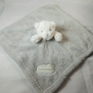 blankets and beyond grey bear