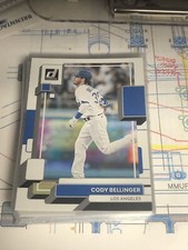 2022 Donruss Baseball Base #194 Cody Bellinger - Los Angeles Dodgers M2