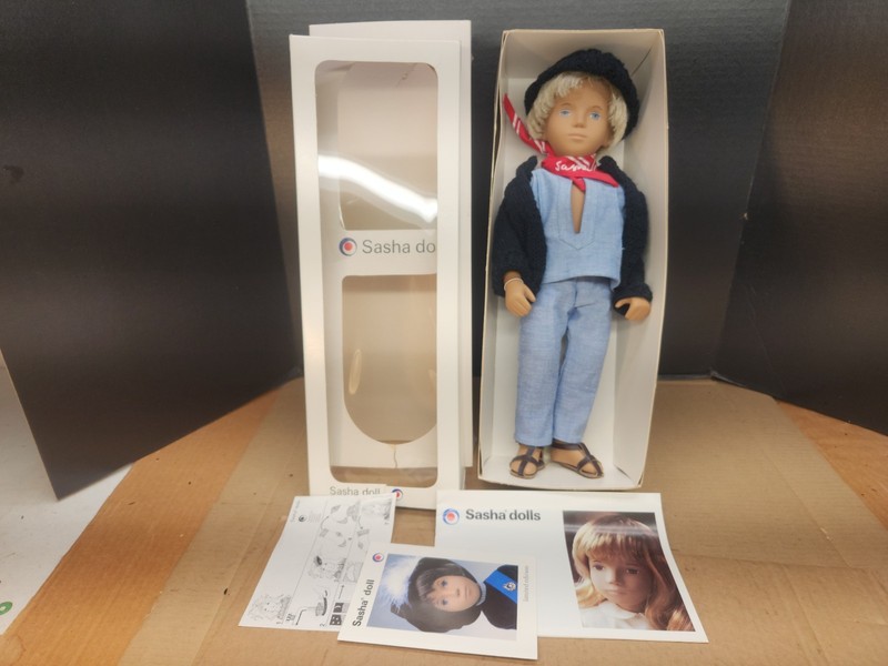 Blonde Gregor Sasha 16" Doll Fair Blue Suit Red Kerchief Made in England Trendon