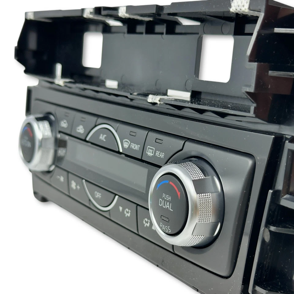 MAZDA Genuine A/C Heater Climate Control Unit Panel GRV1-61-190A - Image 3 of 4