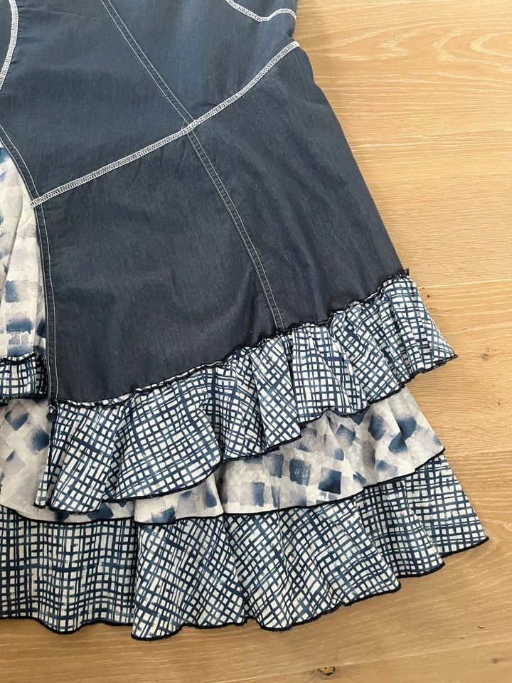 außergewöhnliches luftig-asymmetrisches Jeans-Kleid lang Gr. 36 v. BIBA ärmellos - Bild 2 von 4