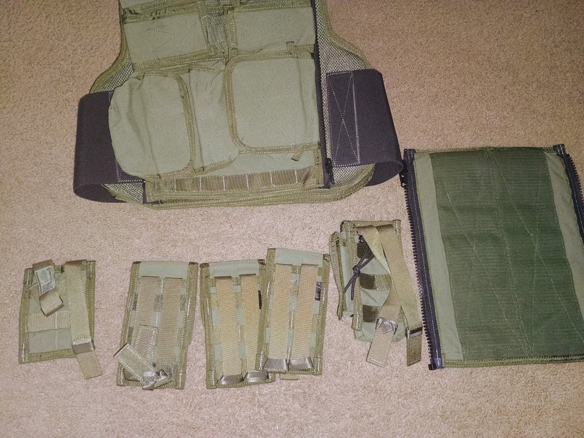 Shekkin Paraclete CVC Vest With Pouches CAG Delta SFOD MSA Armor