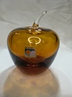 Vintage Blenko glass amber apple paperweight 4"x4" excellent