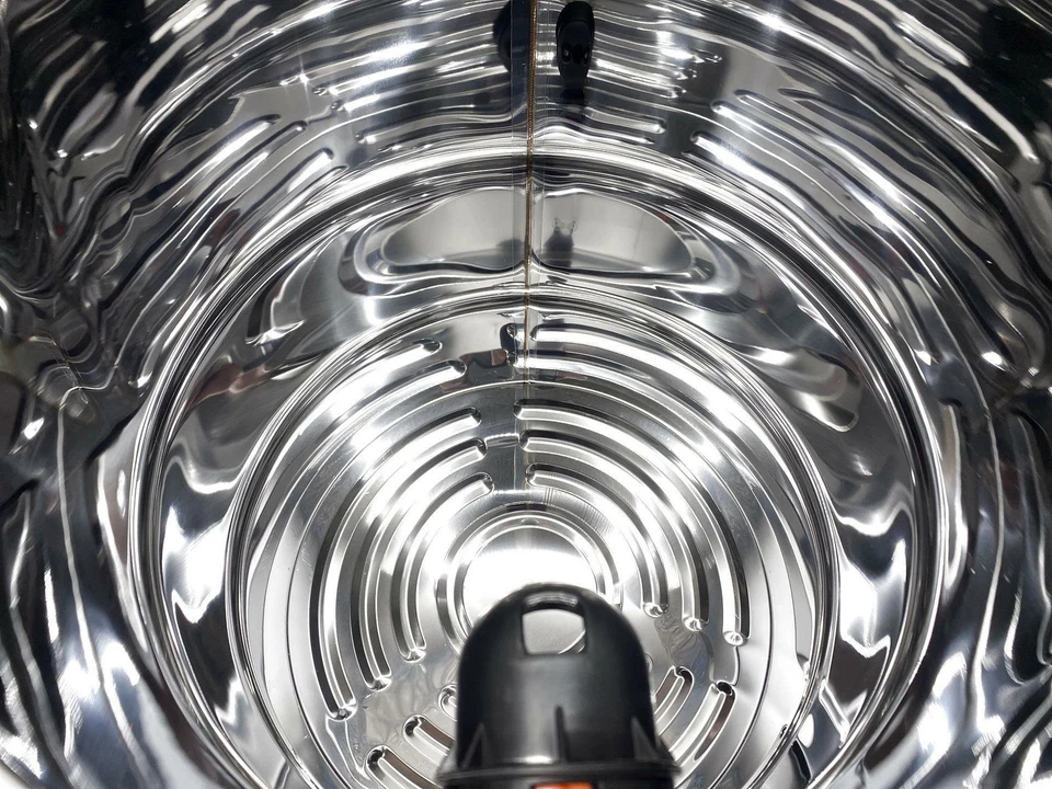 Aspirador industrial BLACK DECKER BXVC30XT 3,2KW B-WARE - Imagen 3 de 4