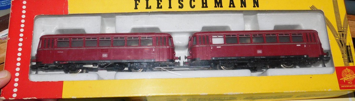 Fleischmann H0 - 1370-1372/2 - Unité de train - Autorail - Catawiki