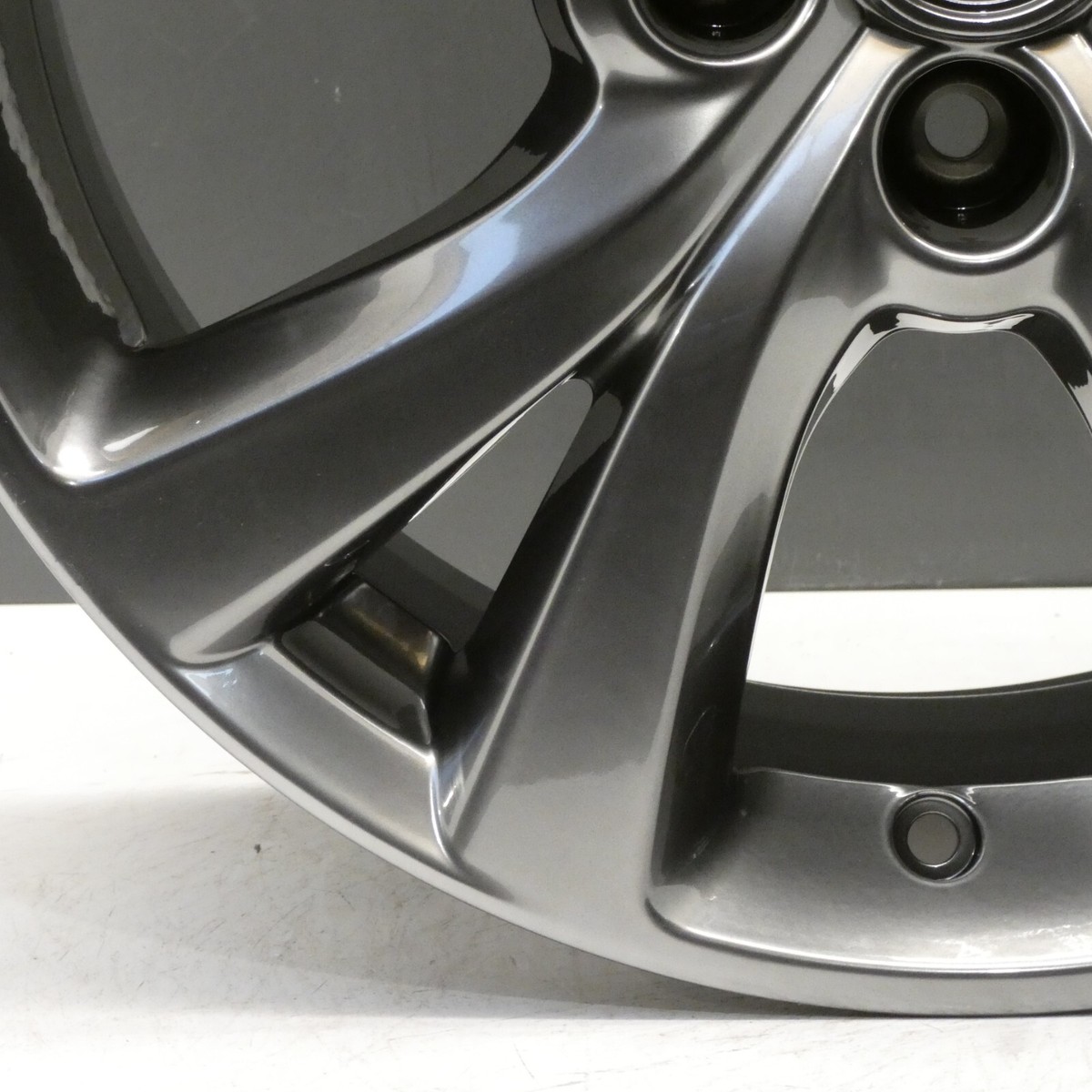 OEM 18” 2020 Mazda Cx-3 Factory Wheel Rim 9965787080 for sale