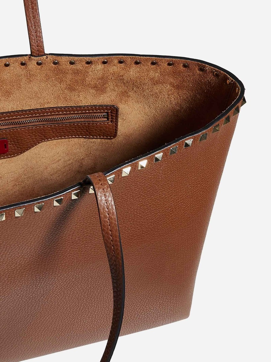 【関税&送料込】Valentino Garavani Brown Leather Large Go-Ho Valentino Garavani Roman Stud Brown Leather Large Hobo