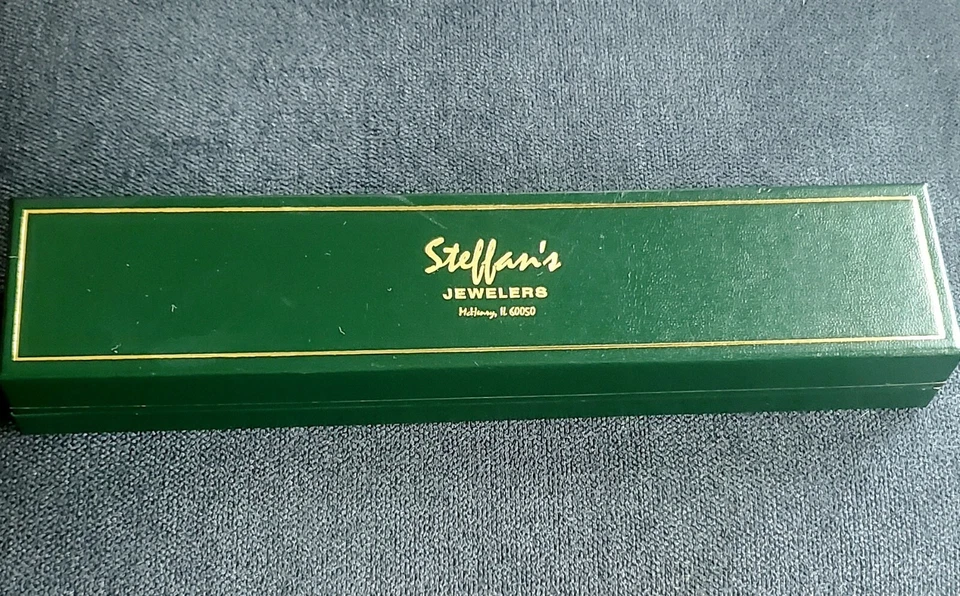 Pulsera Cincel Acero Inoxidable Cuero Negro 8.5 pulgadas Con Caja Joyeros Seffan Foto 3 de 4