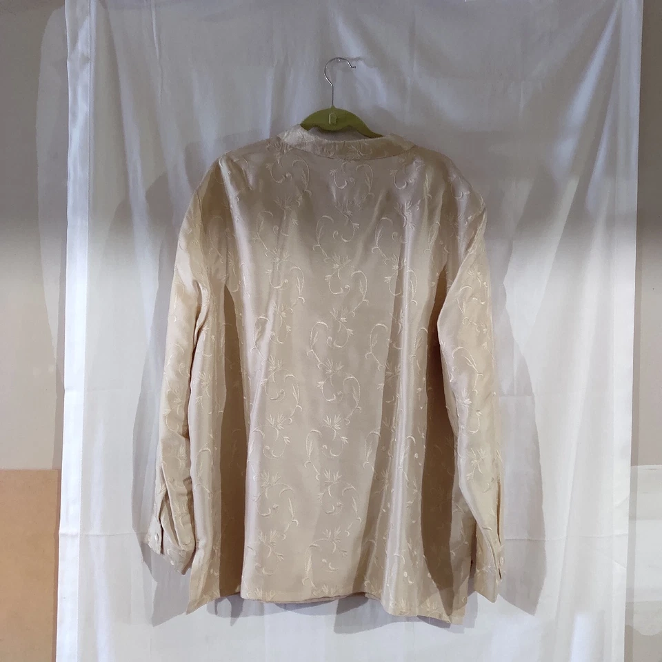 Silkland Women's Light Gold Embroidered Silk Blazer Size 3X - Image 4 of 4