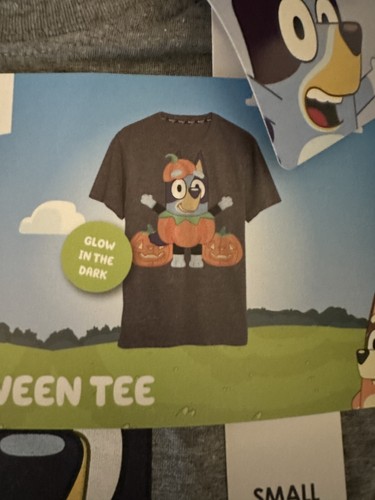 Bluey Halloween T-Shirt Adult S Unisex Fit Glow in the Dark Gray NEW w/ Tags - Picture 4 of 4