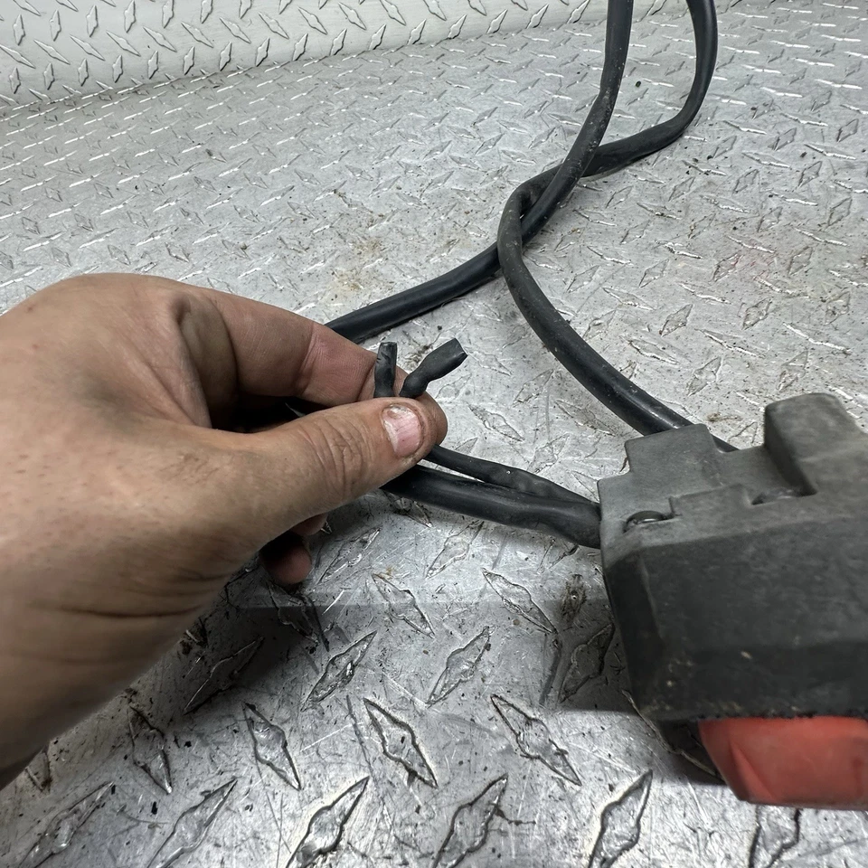 Interruptor de parada del motor de arranque de motocicleta Honda 1984 Goldwing GL1200A fabricante de equipos originales Foto 3 de 4