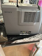 Sony projector Vpl-sc50u