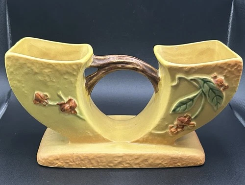 Roseville Bittersweet Yellow 1951 Art Pottery Double Cornucopia Planter Vase 858