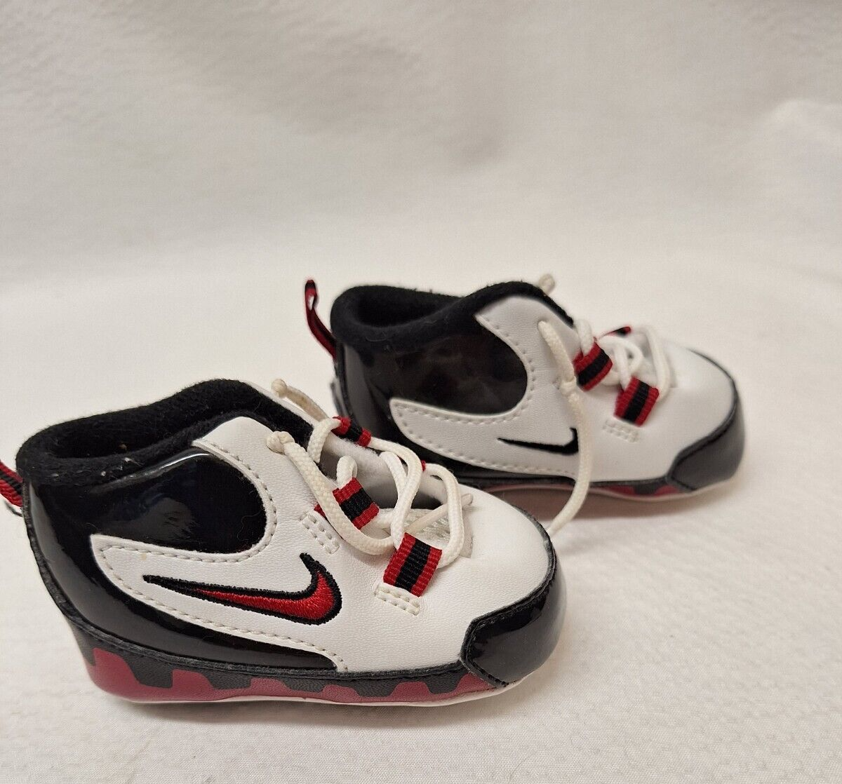 PONY Scarpe da ginnastica culla Nike bambino taglia 1C rosse bianche e nere