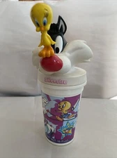 Vintage 1999 Looney Tunes Silvestre Sipper Cup Sonrics Sabritas Mexico