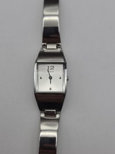 Vintage Guess Womens Watch G65242L Silver Tone New Battery Working