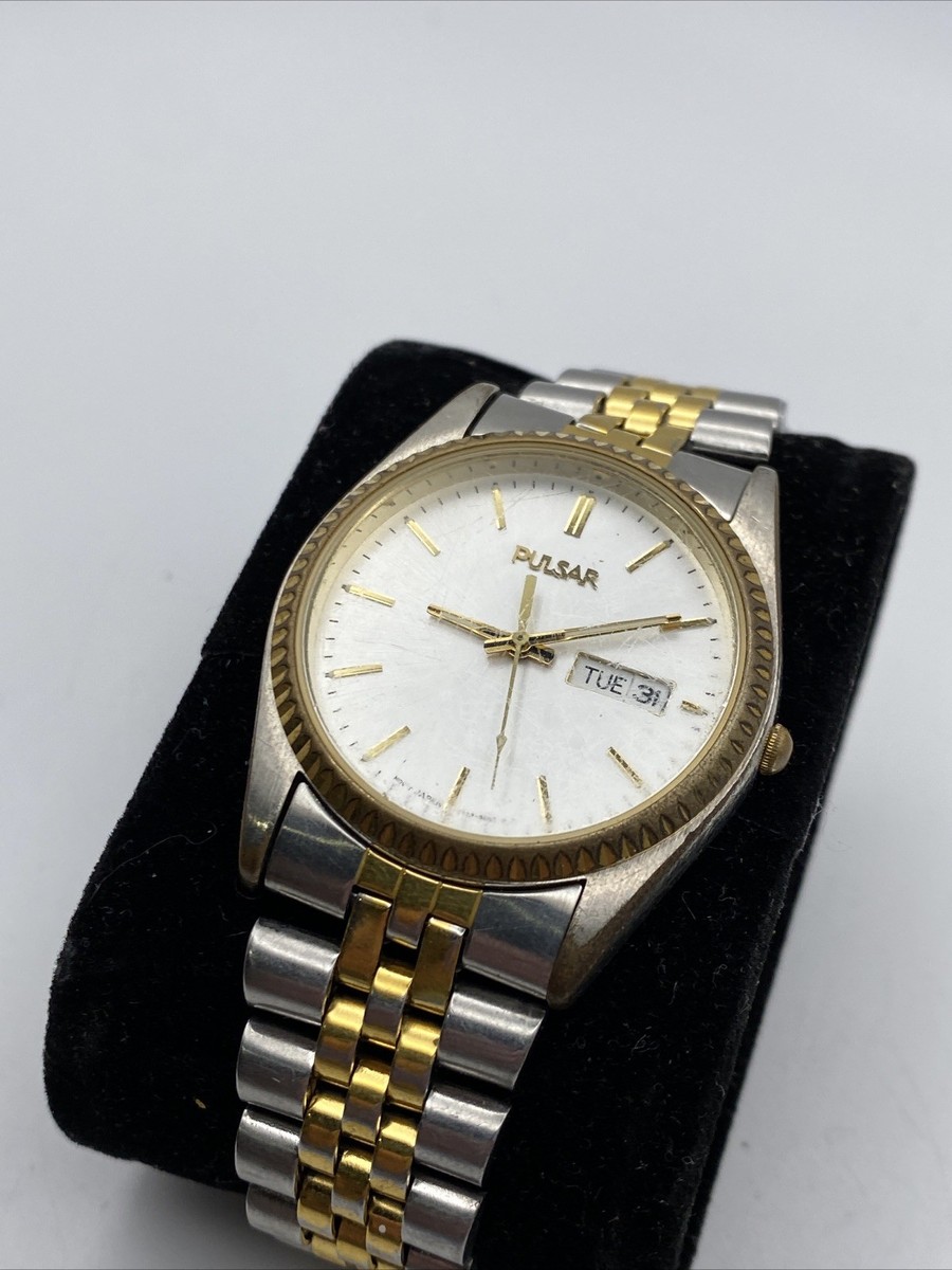 フィッシャーマン　PULSE#1s Mens Pulsar Calendar Day Date Quartz Two Tone Stainless Steel