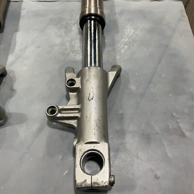 93-95 Kawasaki Ninja ZX7 ZXR 750 FRONT FORKS OEM KYB 93-95 Kawasaki Ninja ZX7 ZXR 750 FRONT FORKS OEM KYB