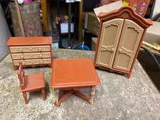 ANCIEN MEUBLE TABLE BUREAU DE POUPÉE CHAISE COMMODE POÊLE