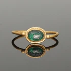 BEAUTIFUL ANCIENT ROMAN GOLD  RING -WITH GREEN STONE 2nd Century AD   (8876)