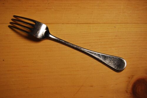Calderoni Italy BORROMEO 18/10 Stainless 7-1/8" Salad Fork - Picture 2 of 4