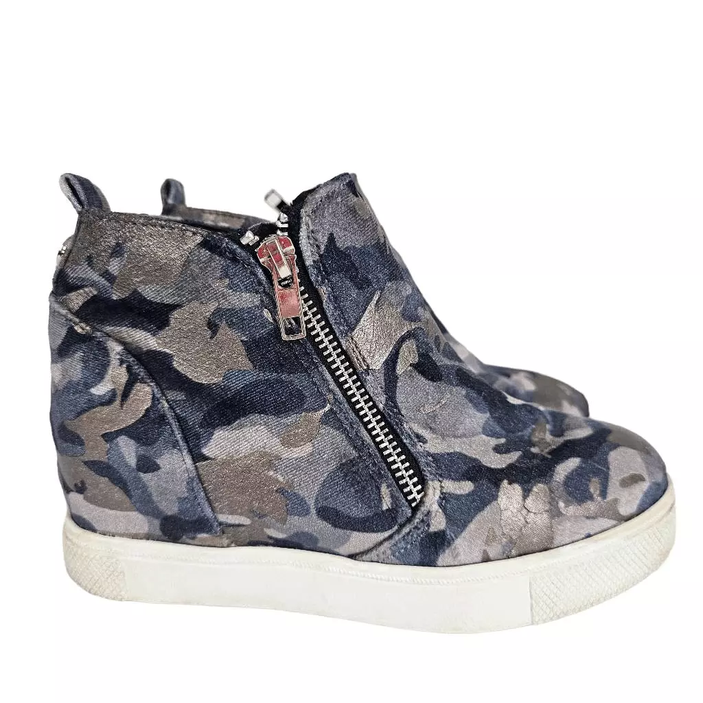 Steve Madden Wedgie Sneaker | Born Realist