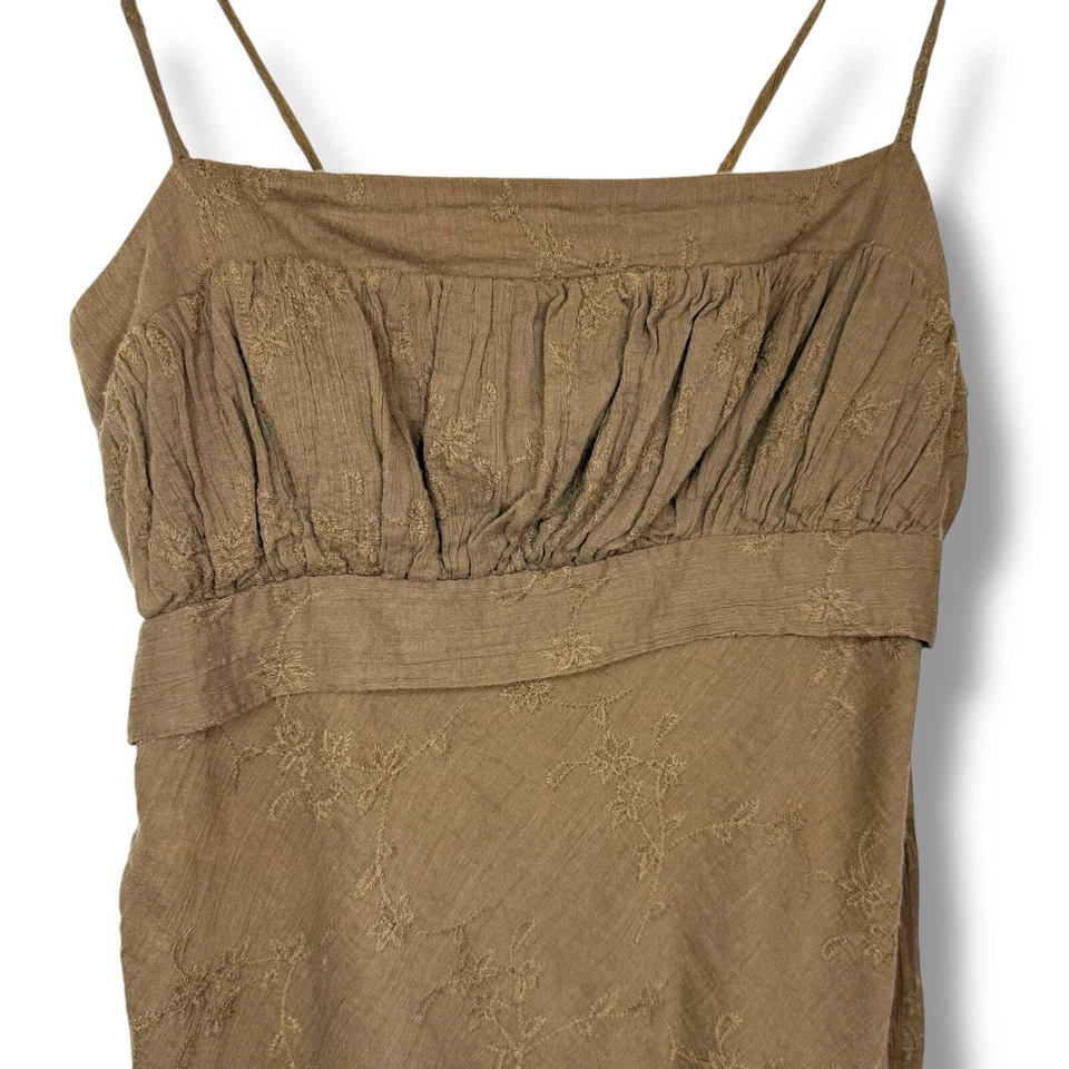 Regata Y2K Charlotte Russe S Babydoll gravata bordada camponesa fada cami vintage - Imagem 3 de 4