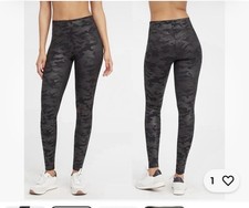 Spanx BLK/Gray Camo Leggings Medium High Rise Compression EUC