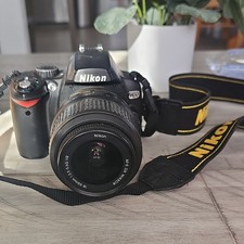 Nikon D60 Digital SLR Camera Black 18-55mm VR Lens Autofocus Flash USB