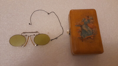 Alte Vintage Sonnenbrille Nasenklammer Gläser grün + Holzbox