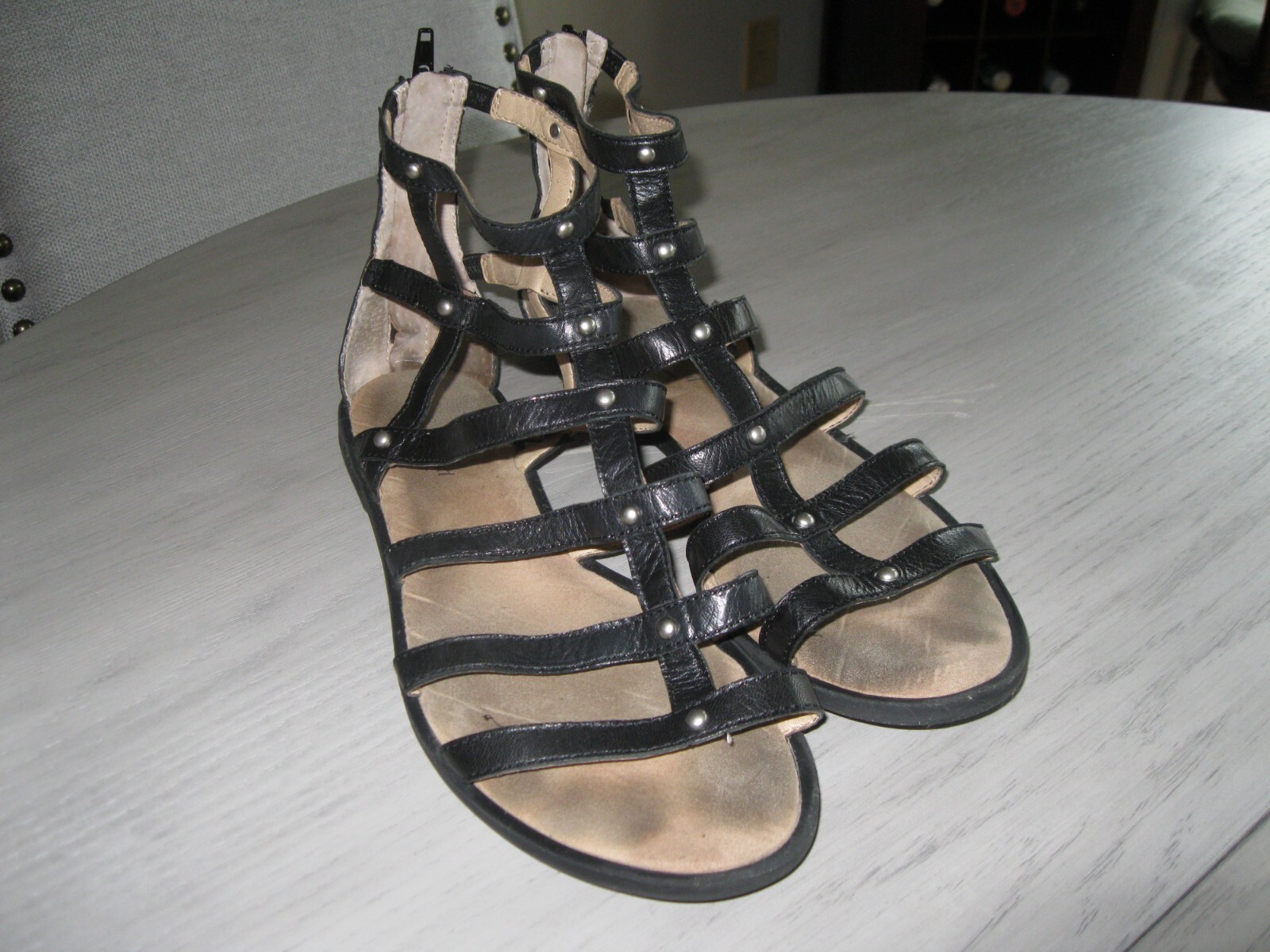 Bild 1 von 9