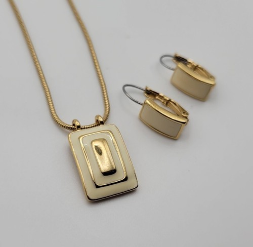 Stunning Vintage Signed Monet Goldtone Cream Enamel Modernist Jewelry Set