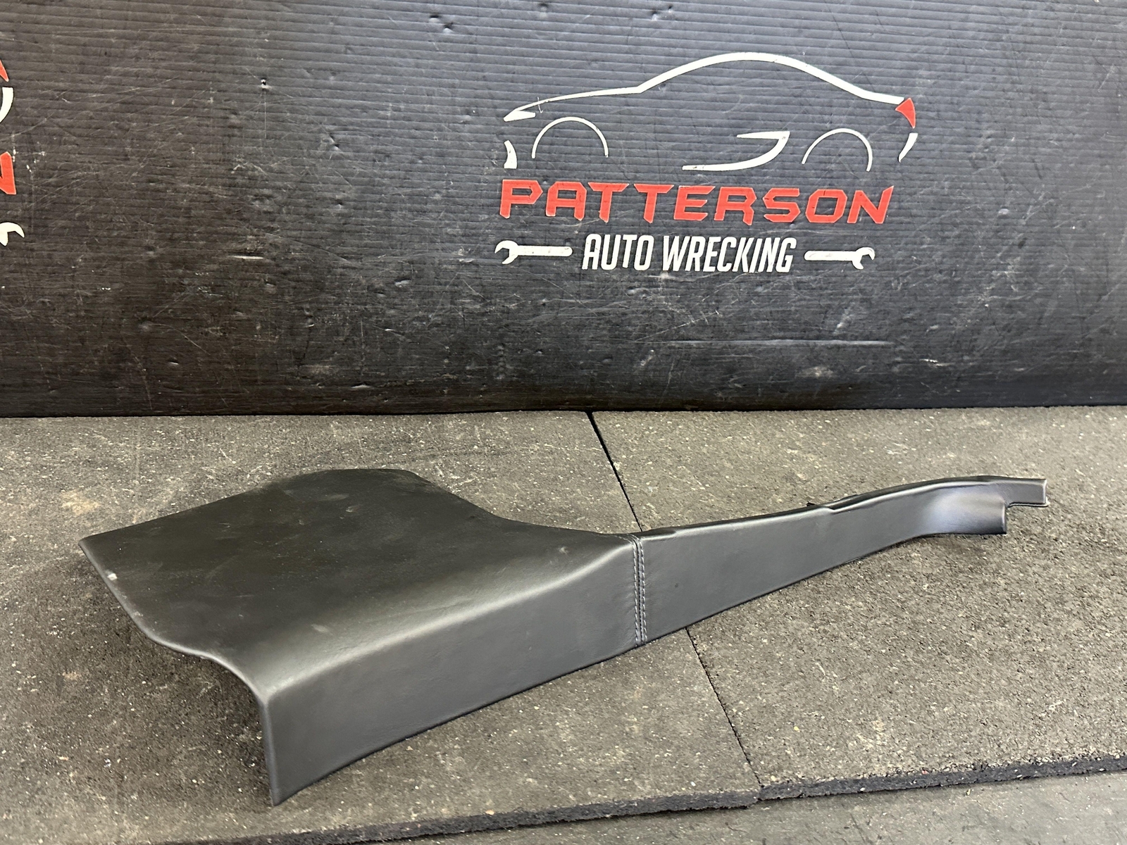 11-18 BENTLEY CONTINENTAL GT RIGHT RH A POST LOWER TRIM PANEL BLACK 3W1863484D