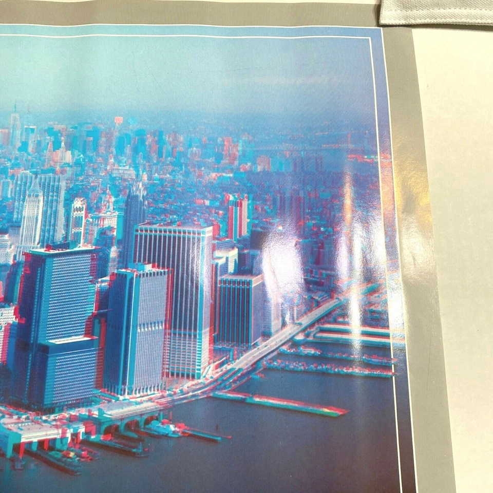 Vintage New York City Skyline Anaglyph 3D Poster 24" x 16" 1986 USA w/ Glasses - Image 4 of 4