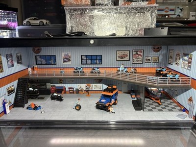 MoreArt M Box Repair Shop Container Display Case + Gulf Racing Power Sports + .