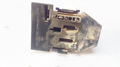 333945257 Lampenträger Rücklicht Rückleuchte innen Heckklappe  DE893713-18