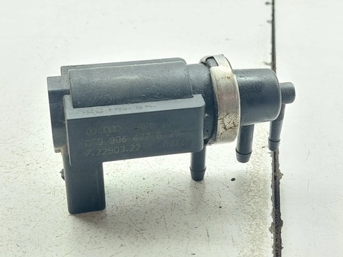 AUDI A6 C5 Turbolader Druckwandler Magnetventil 059906627B 2.5 2001 34824594